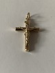 Cross with 
Christ pendant 
in 14 carats
Gold stamp: 
...