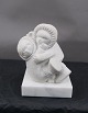 Marbell, 
Belgien. 
Mädchen mit 
kleiner 
Schwester, 
weiße 
Steinkunstfigur 
in sehr gutem 
...