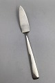 Georg Jensen 
Sterling Silver 
Margrethe Fish 
Knife No. 62 
Measures 18.8 
cm (7.40 inch)