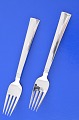 Georg Jensen 
Sterling 
Silber. Besteck 
Blok / Acadia). 
Designed by 
Just Andersen 
im Jahr 1934. 
...