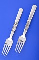 Scroll /Saga 
Silberbesteck 
von Georg 
Jensen 
Sterlingsilber. 
Kunstmaler 
Johan Rohde. Im 
Jahre ...