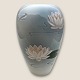 Bing & 
Gröndahl, Vase, 
Seerosenmotiv 
Nr. 6436, 22 cm 
hoch, 2. Klasse 
*Guter Zustand*