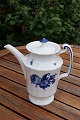 Blaue Blume 
eckig Geschirr 
von Royal 
Copenhagen, 
Dänemark. 
Königlich 
Geschirr.
Kaffeekannee 
mit ...