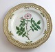 Royal 
Copenhagen 
Flora Danica. 
Mittagessen 
Platte mit 
durchbrochener 
kante. Entwurf 
# 3554. ...