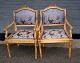 Paar Wiener 
Sessel, 20. 
Jahrhundert aus Holz 
-ohne Farbe. 
Louis XVI-Stil. 
H:. 101 cm. D:. 
58 cm. ...