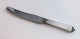 Georg Jensen. 
Silberbesteck 
(925). 
Pyramide. 
Obstmesser. 
Länge 16,5 cm.