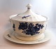 Königliches 
Kopenhagen. 
Blaue Blume, 
eckig. Runde 
Terrine mit 
Runde Terrine 
mit 
Servierplatte. 
...