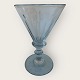 Anglais, 
facettiertes 
Glas, unten 
kugelgeschliffen, 
Höhe 13,5cm, 
Durchmesser 
oben 8,5cm, ...