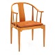 Hans J. Wegner, 
1914-2007, 
China-Armstuhl 
aus hellem 
Kirschbaum
Guter Zustand