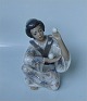 Dahl Jensen 
1326 Japanese 
Girl Juggler 
(DJ) 18 cm 
Marked with the 
royal Crown and 
DJ Copenhagen. 
...