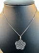 Sterling Silber 
Halskette mit 
großem Anhänger 
in Blumenform, 
Länge 41 cm