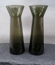 Schönes und gut 
gepflegtes 
Zwiebelglas, 
Hyazinthenglas 
aus rauchigem 
Glas, aus 
Dänemark.. 
H 20 ...
