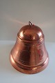 Eine alte 
kleine Glocke
Aus Kupfer
Mit ein 
schönem Klang
H: 8cm
In gutem 
Zustand
Sehen Sie ...