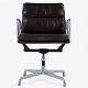Charles & Ray 
Eames / Vitra.
Model EA 208 - 
'Softpad' ...