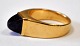 Fingerring, 14 
k rødguld med 
ametyst, 20. 
årh.
