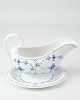 Classic sauce 
pot with 
matching saucer 
from Royal 
Copenhagen in 
the iconic blue 
fluting design. 
...