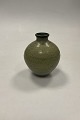 Royal 
Copenhagen 
Jorgen Mogensen 
Stoneware Vase
Measures 
12,8cm / 5.04 
inch