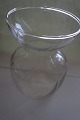 Holmegaard
Hyasintglas
Durchm. oben: 8,5cm
H: 13cm
Mit schönem Muster im Glas
In gutem Zustand
