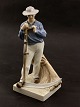 Royal 
Copenhagen. 
farmer no. 685
