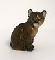 Royal 
Copenhagen. 
Porzellanfigur. 
Pumajunges. 
Modell 4783. 
Höhe 7,5 cm. (1 
Wahl)
