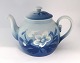 Weihnachtsrose. 
Bing & 
Grondahl. 
Teekanne. 
Modell 92. ...