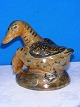 L. Hjorth 
Dänemark. 
Steinzeug. Ente 
Paar schöne 
Glasur Nr. Z8. 
Höhe 10,5 cm. 
Tadelloser 
Zustand.
