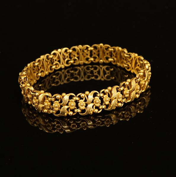 Evald Nielsen: Bracelet, 18kt Gold. L: 19cm. W: 31,4gr