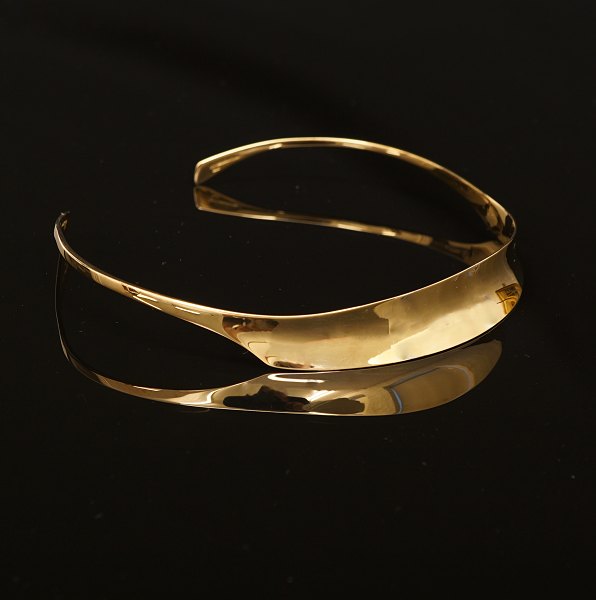 Bent Gabrielsen, Denmark: Necklace, 14ct gold. Signed. Size: 12x12,5cm. W: 36gr