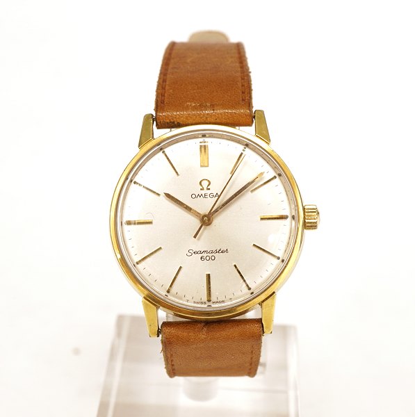 Omega Seamaster, forgyldt stål. Ref. 135.011. Cal 601. Årgang 1966. D: 35mm