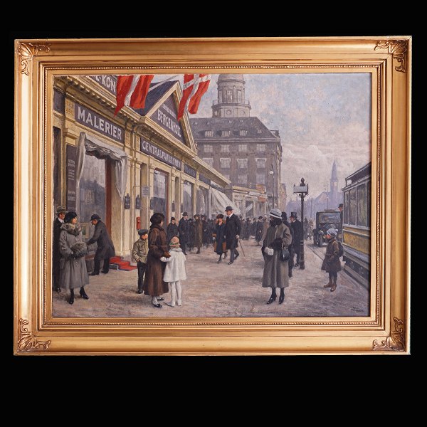 Paul Fischer, 1860-1934, His Majesty King Christian X and Queen Alexandrine at 
"Bergenholz Kunsthandel" (gallery), Copenhagen circa 1920-25. Oil on canvas, 
signed. Visible size: 56x73cm. With frame: 71x88cm