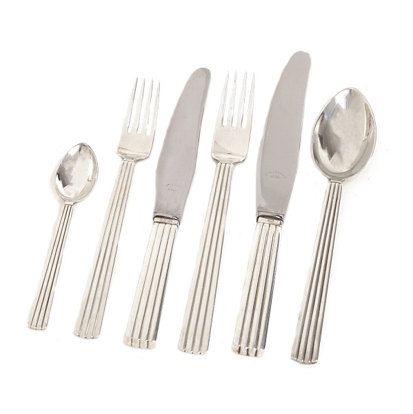 Siegvard Bernadotte for Georg Jensen: A 60 pieces sterling silver cutlery