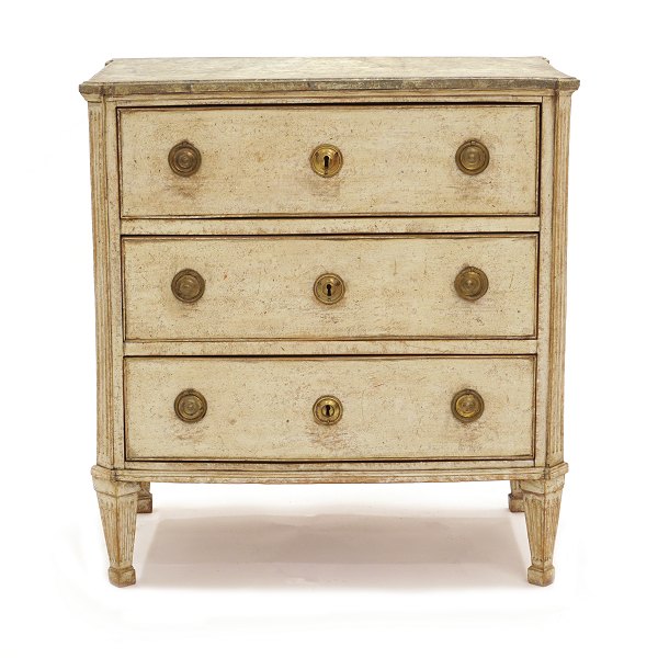 Small Gustavian commode with marble imitated top and three drawers. Sweden circa 
1780-1800. H: 77cm. Top: 40x72cm