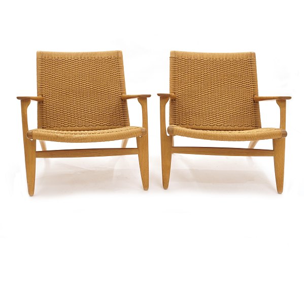 Pair of Hans Wegner