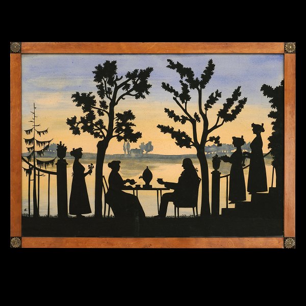 Large silhouette in the manner of Franz Liborius Schmitz circa 1800 showing a 
family in a garden. Visible size: 49x70cm. With frame: 55x76cm