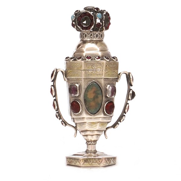 Riechdose aus Silber von Poul Hansen, Tondern. H: 12,5cm