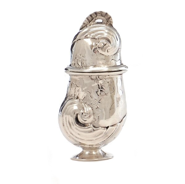 Riechdose aus Silber. H: 7,2cm