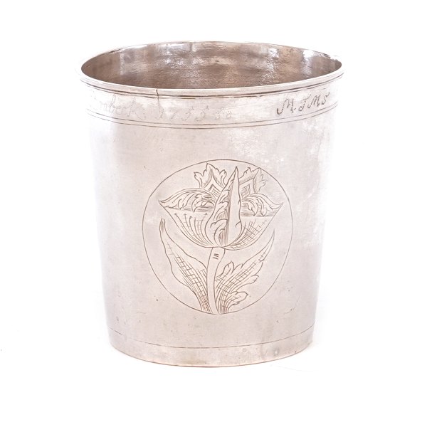Silberbecher von Wolf Petersen, Haderslev, 1746-63. H: 8,4cm